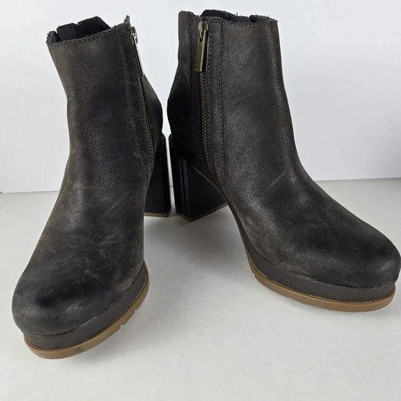 Sorel Blake Waterproof Bootie Block Heeled Zipper Boot Leather Blackened Brown - Picture 2 of 12
